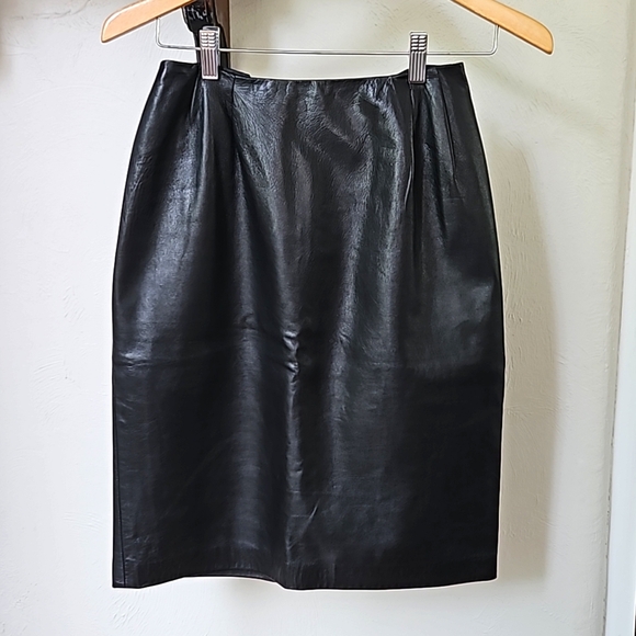 Vintage Michael Kors leather skirt - Picture 1 of 4